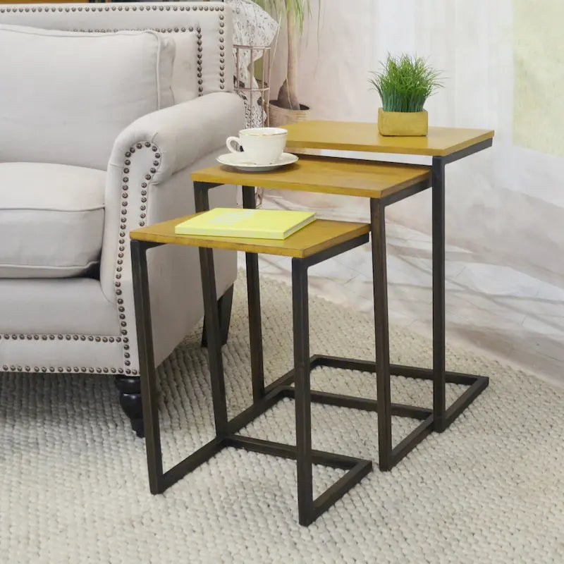 Ensemble de 3 tables gigognes multicolores