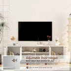 Meuble TV blanc cannelé avec rangement, Console de divertissement à 4 portes pour téléviseurs jusqu'à 79"